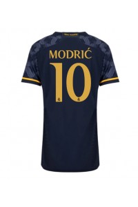 Fotbalové Dres Real Madrid Luka Modric #10 Dámské Venkovní Oblečení 2023-24 Krátký Rukáv